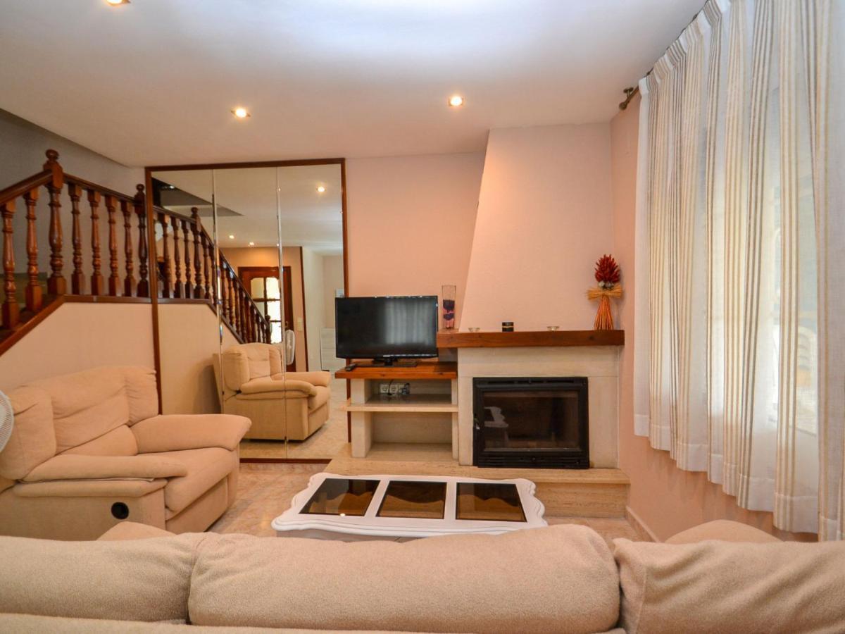 Holiday Home Cuco By Interhome كامبريلس المظهر الخارجي الصورة